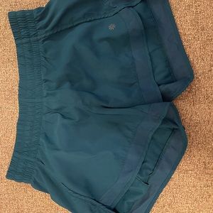 Athleta Mesh Racer Run 4” Shorts